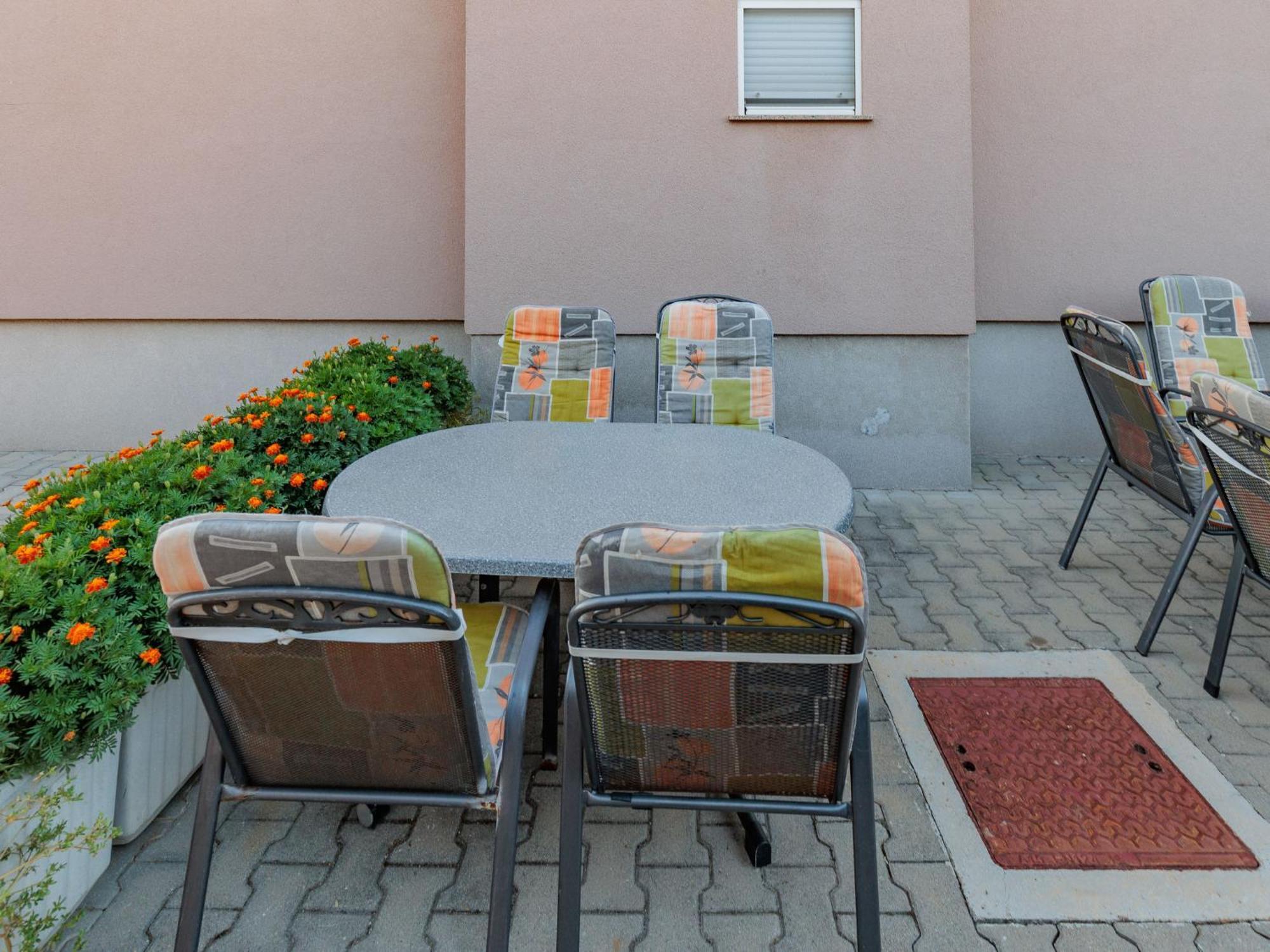 נין Apartment Mlasina-4 By Interhome מראה חיצוני תמונה